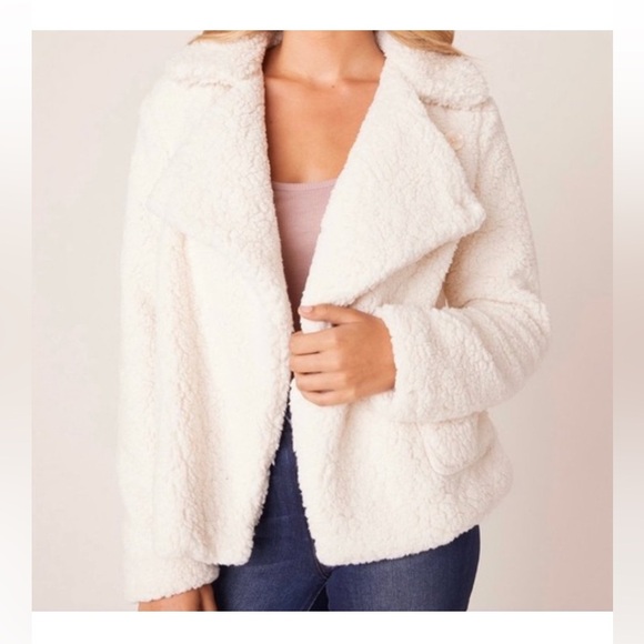 JACK by BB Dakota Cream Sherpa Jacket like new size Small - Picture 3 of 12